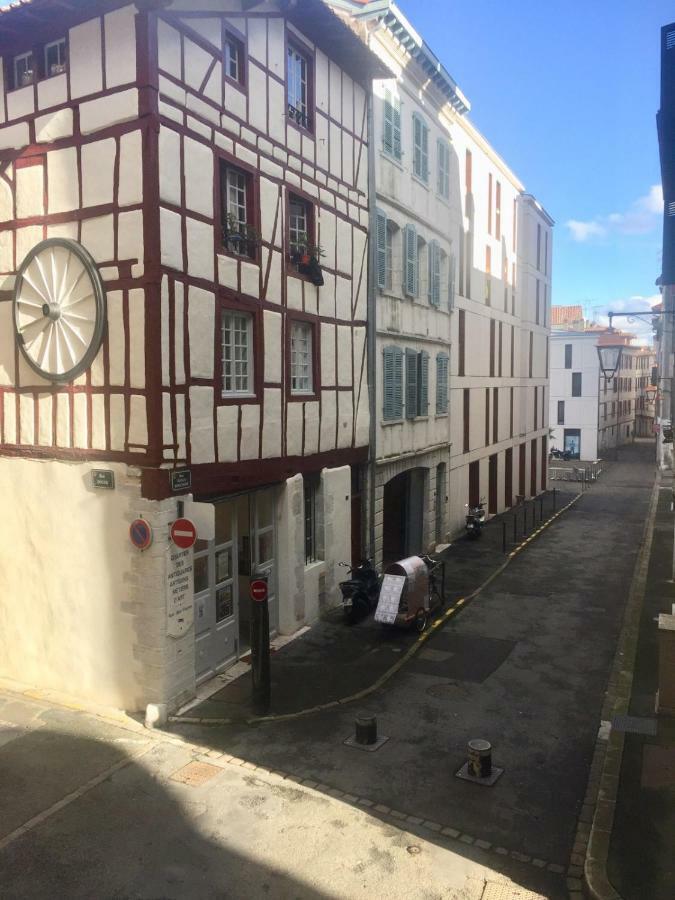 Appartement Au Coeur De Bayonne Sur Les Remparts Exteriér fotografie